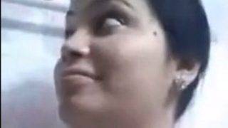 Desi chodai big boobs show amateur nude